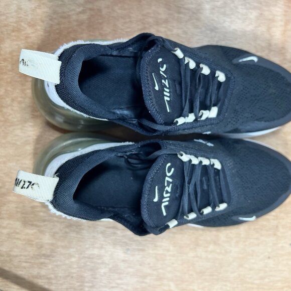 Nike Air Max 270 Women's Size 10 Running Shoes Black White - Picture 8 of 9